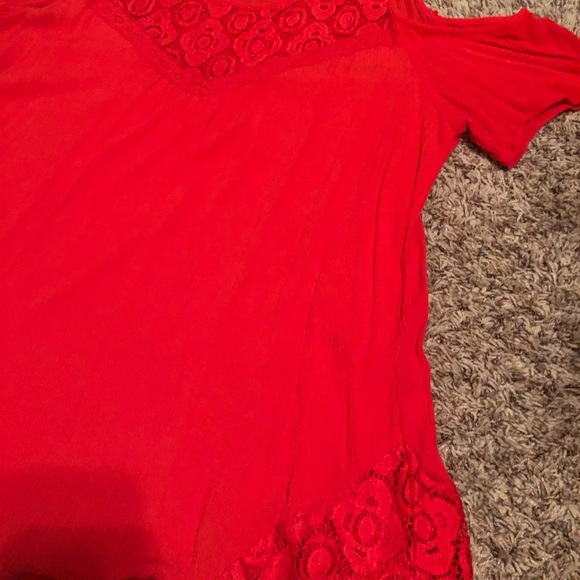 New Directions Top - Picture 3 of 3